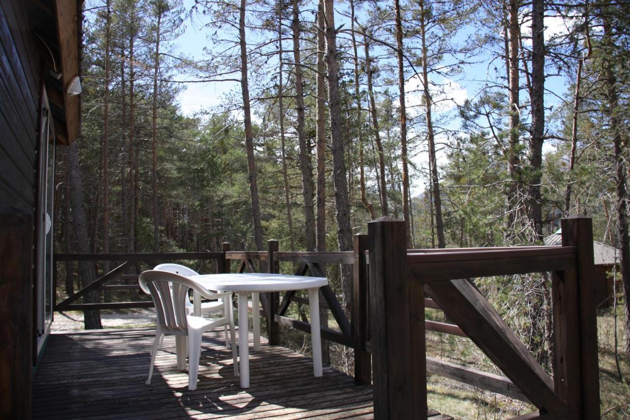 Camping Du Villard Thorame-Basse Экстерьер фото
